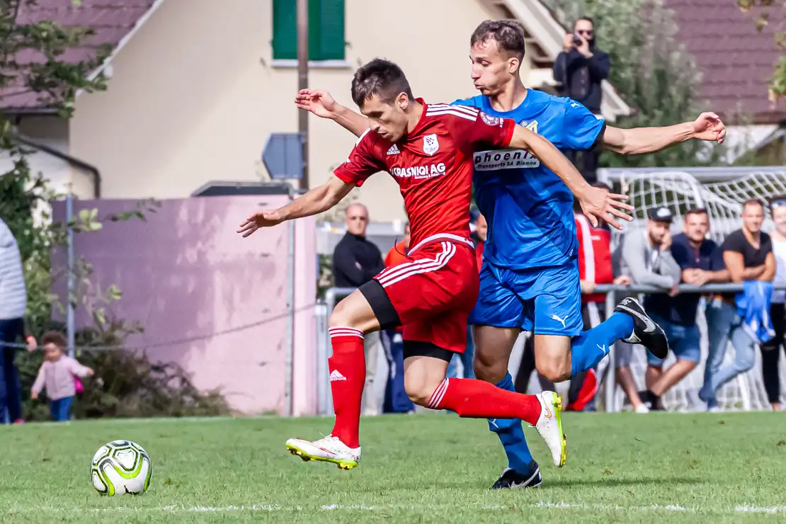 Bujar Eljezi (FC Besa) vs Alix Bahlouli (FC Aurore), Fussball